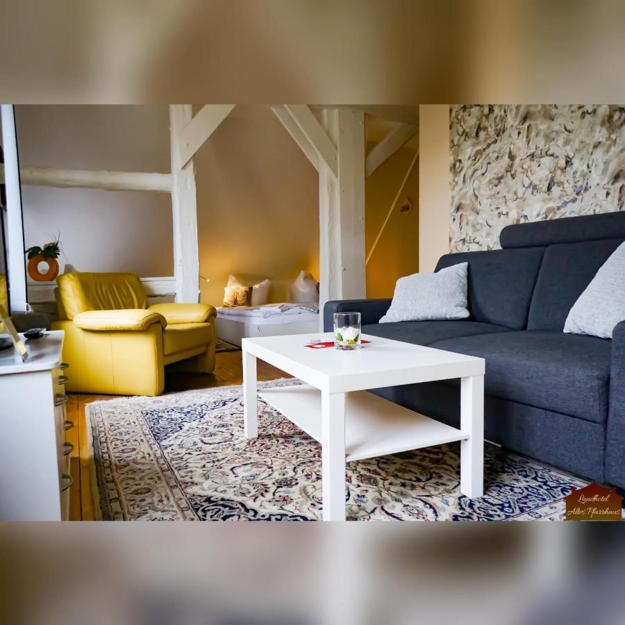 Hotelpension Pfarrhaus Alt Schwerin Exteriör bild