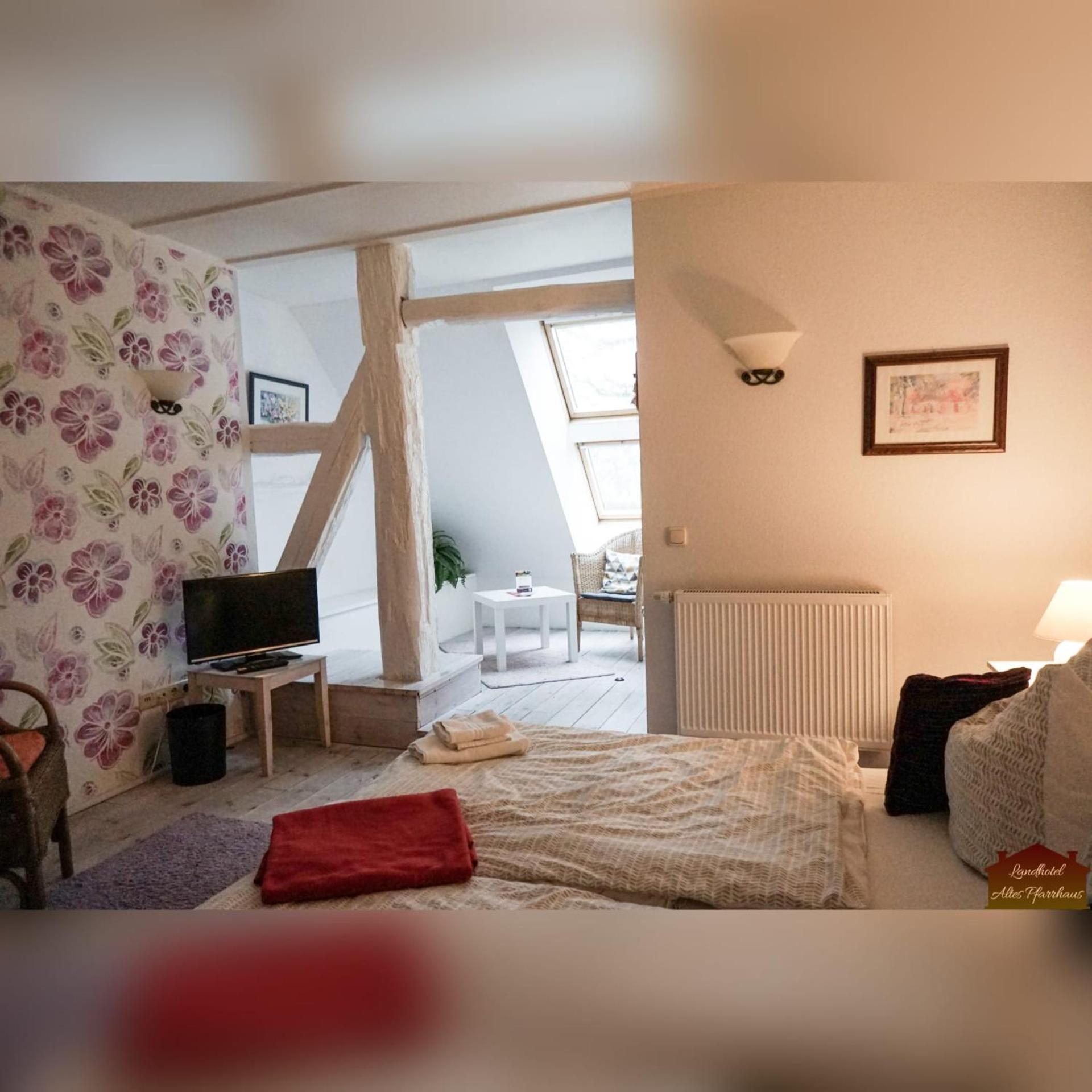 Hotelpension Pfarrhaus Alt Schwerin Exteriör bild